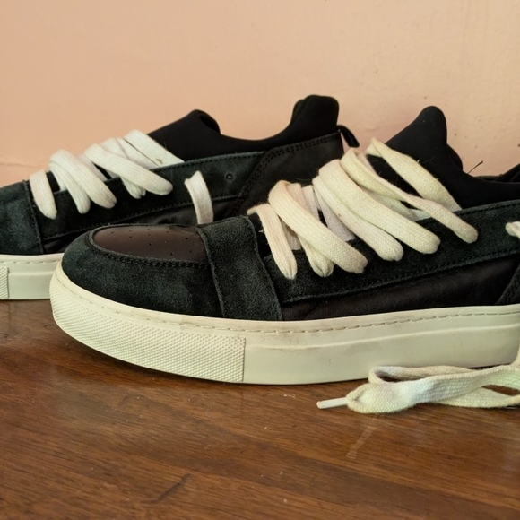 krisvanassche Black Suede Sneakers Multilaced Low Sneaker Mens170.00